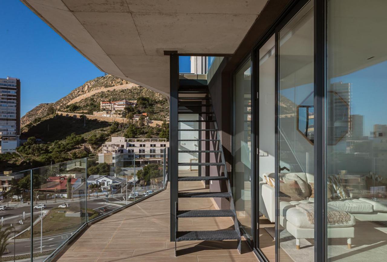 Modern Sea Front Jacuzzi Blue Sky Lägenhet Alicante Exteriör bild